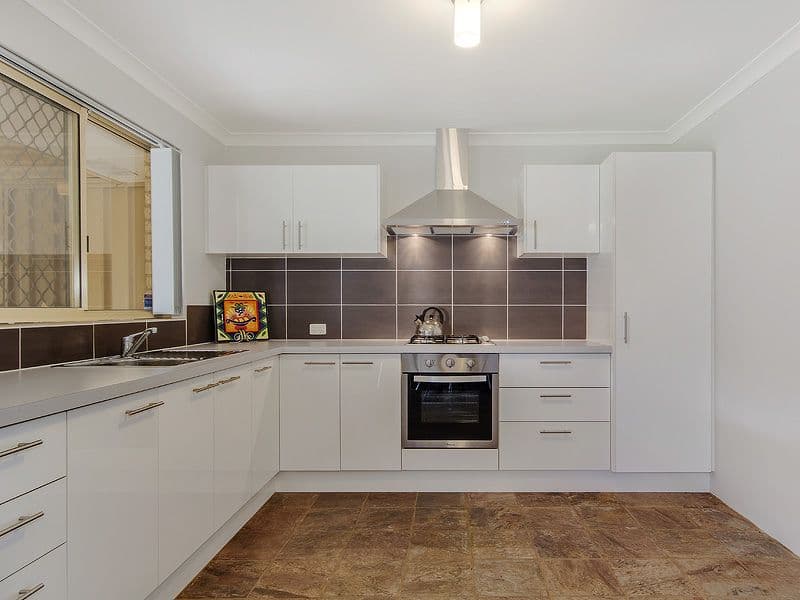 21 Dalrymple Drive, Leda WA 6170, Leda - Thumbnail 4