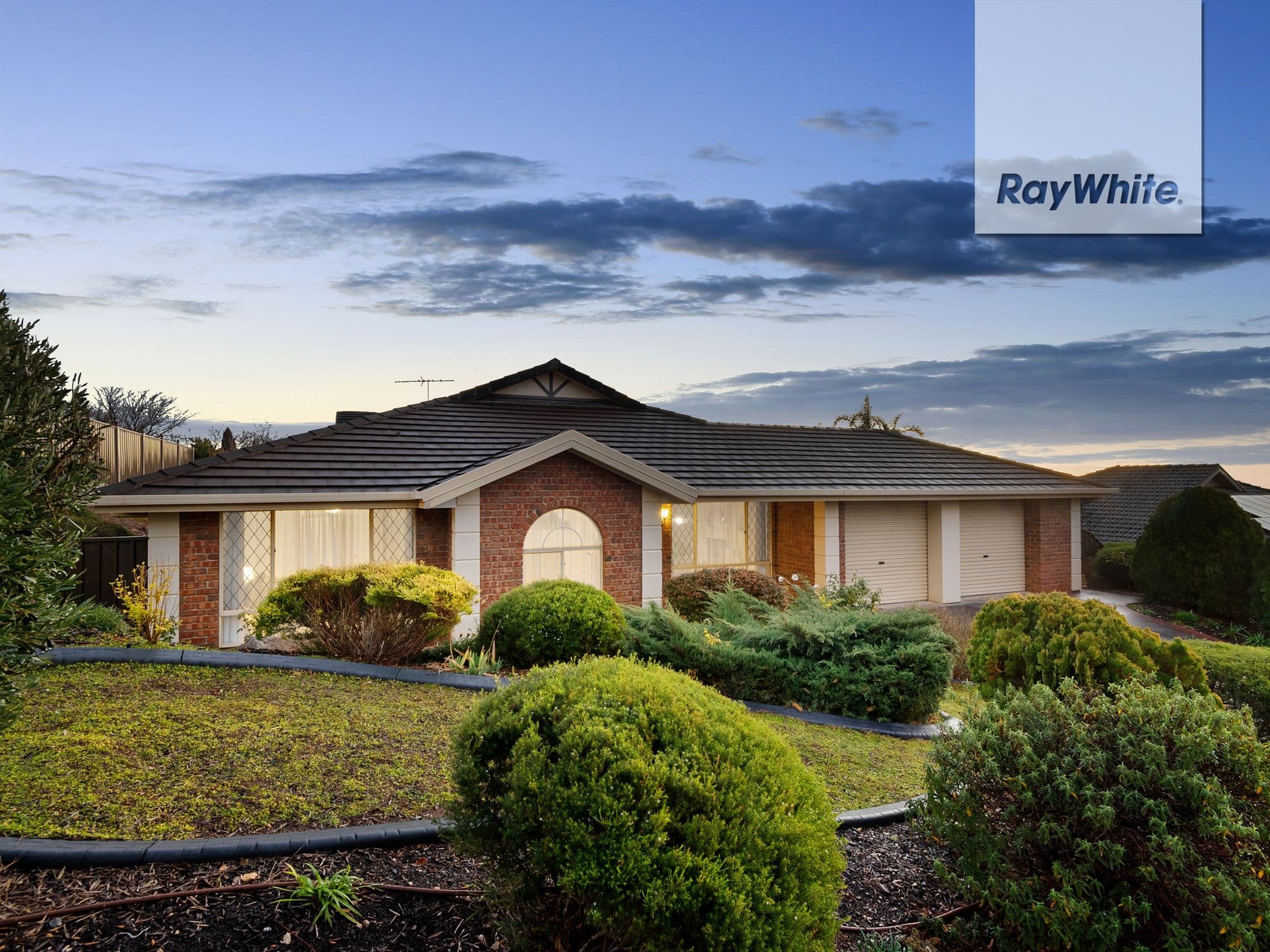 11 Riverbank Parade, Gulfview Heights SA 5096, Gulfview Heights - Thumbnail 2
