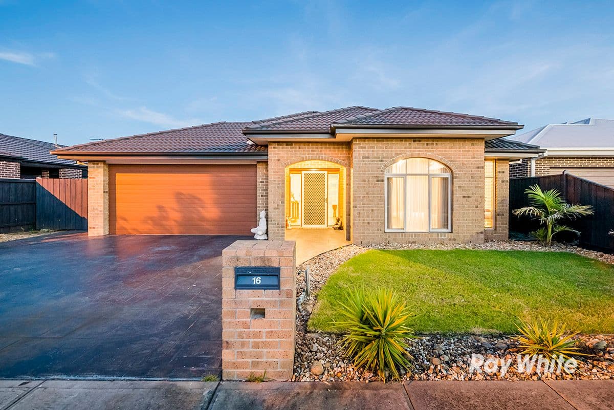 16 Black Caesar Drive, Cranbourne East VIC 3977, Cranbourne East - Image 1