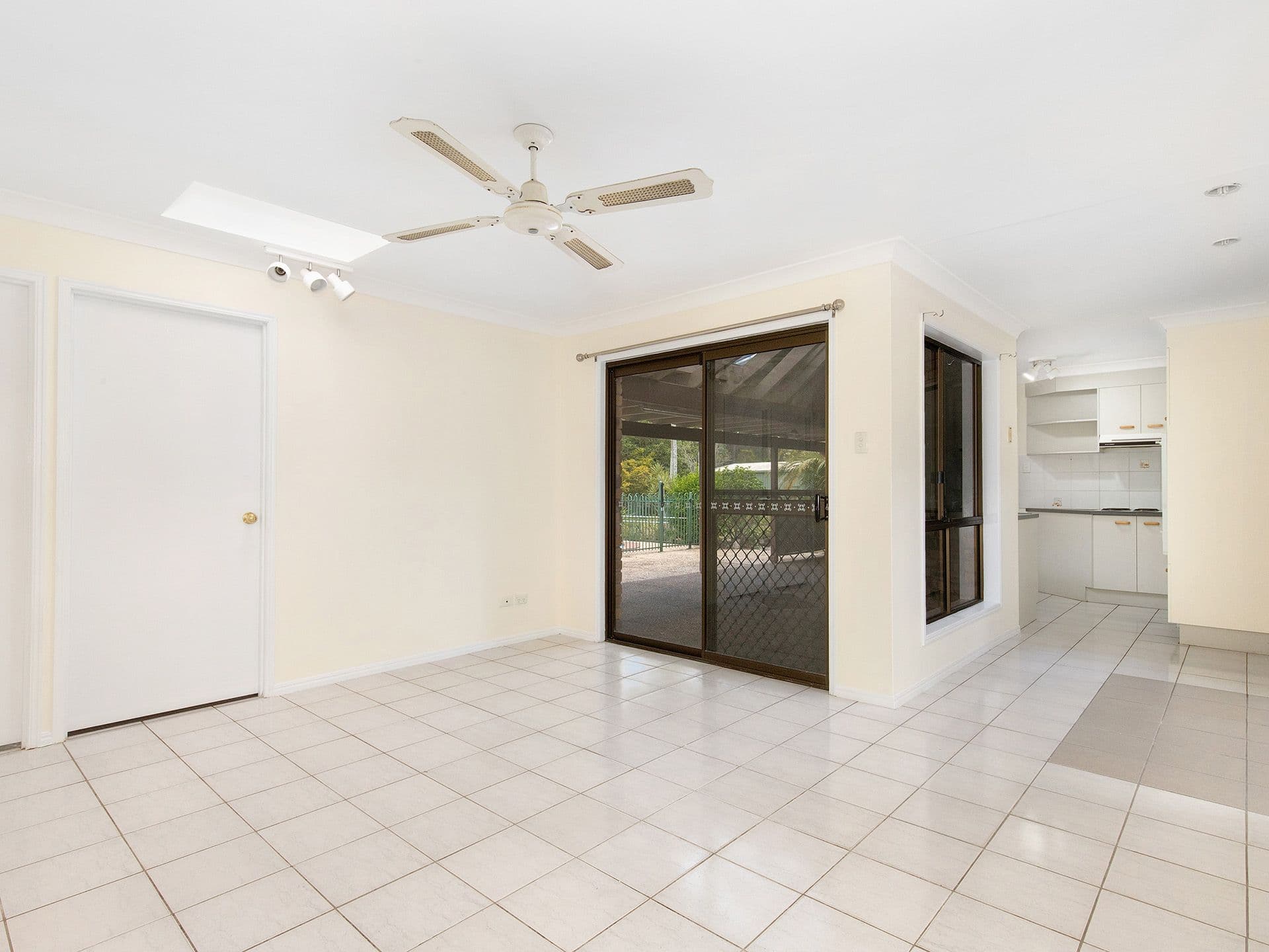 57 Vaughan Drive, Ormeau QLD 4208, Ormeau - Thumbnail 6