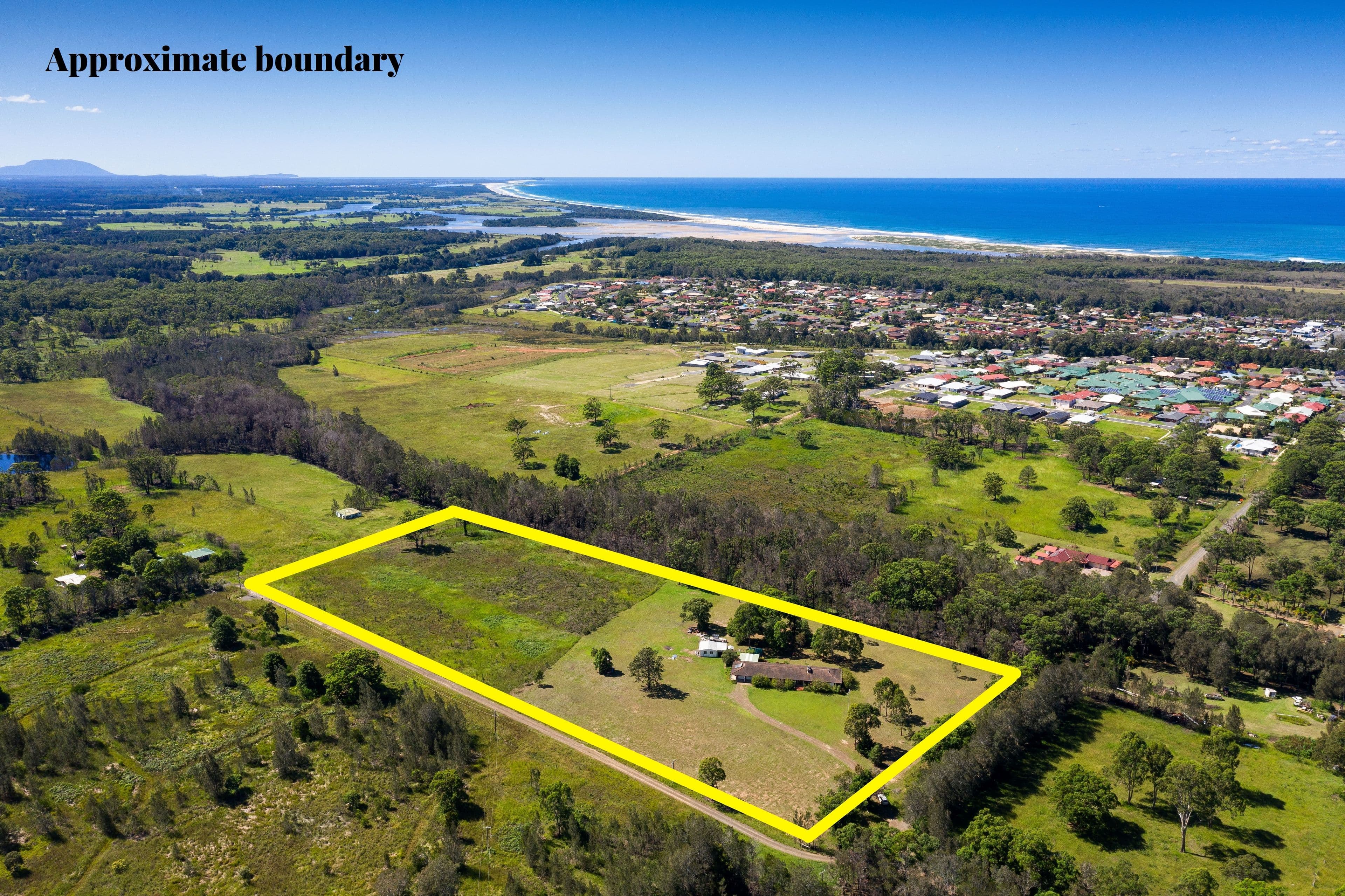 24 Harrogate Lane, Old Bar NSW 2430, Old Bar - Image 1