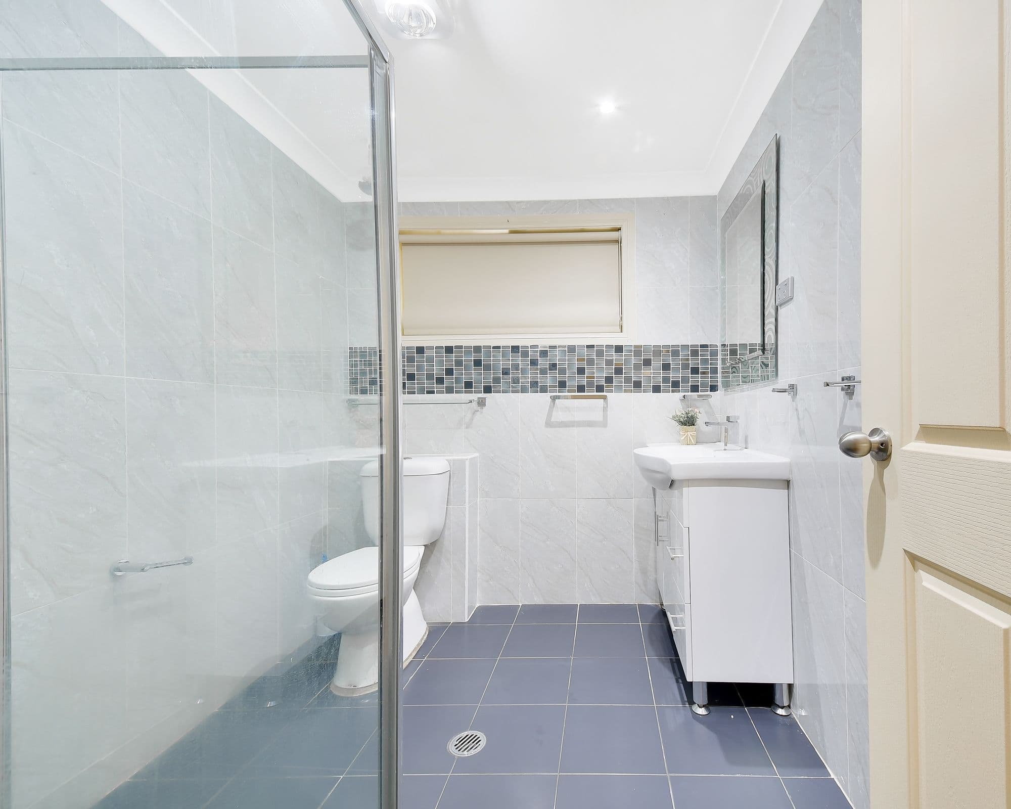 6 Wickfield Circuit, Ambarvale - Thumbnail 8