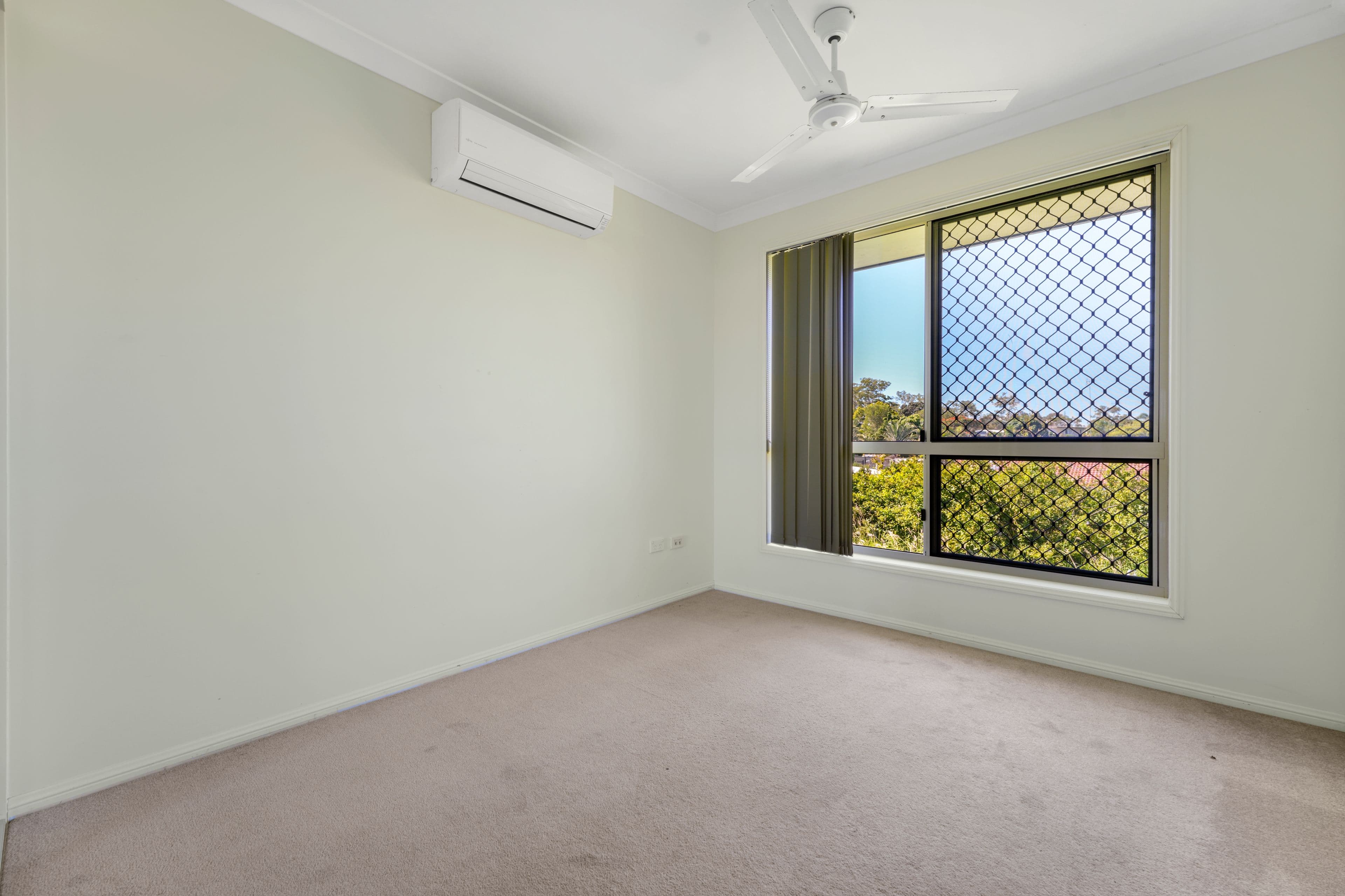 16 Barreenong Street, Glen Eden QLD 4680, Glen Eden - Thumbnail 2