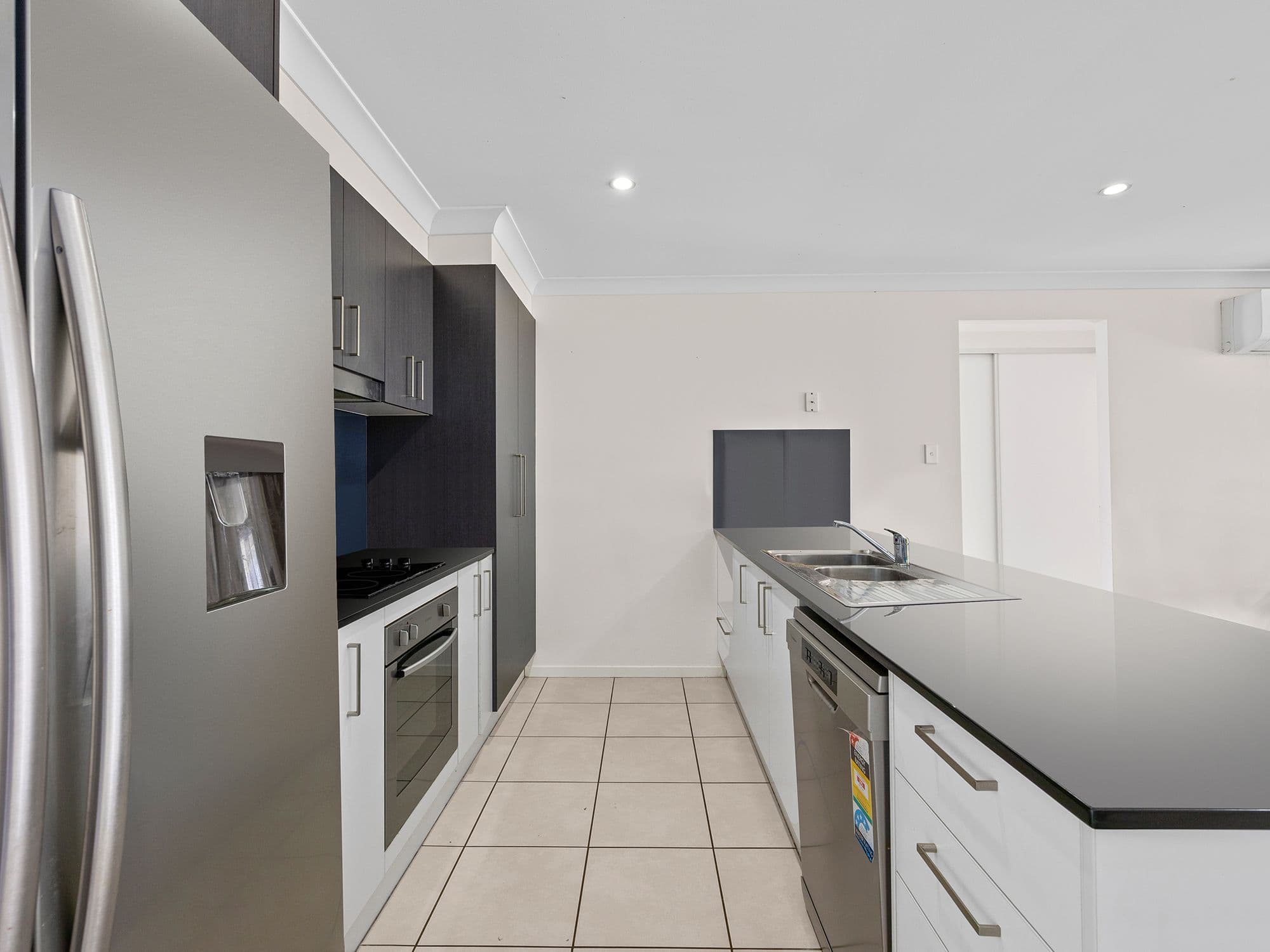 30 Goldenwood Crescent, Fernvale QLD 4306, Fernvale - Thumbnail 3