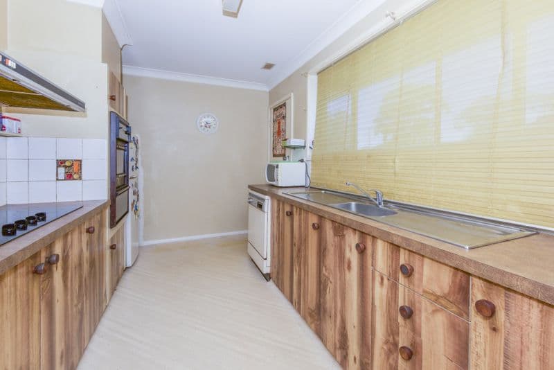 14 Martin Crescent, Saratoga NSW 2251, Saratoga - Thumbnail 8