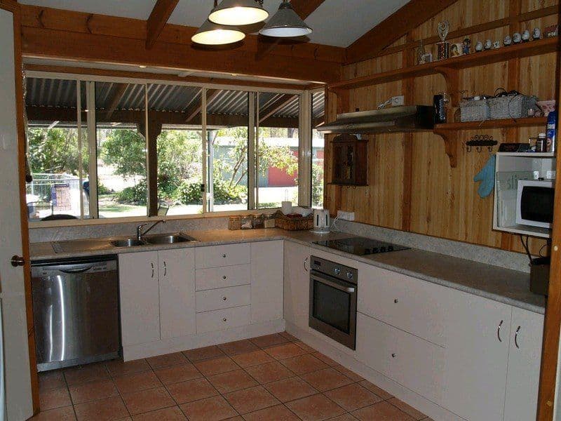 16 Ashwood Court, BRIGHTVIEW QLD 4311, Brightview - Thumbnail 3