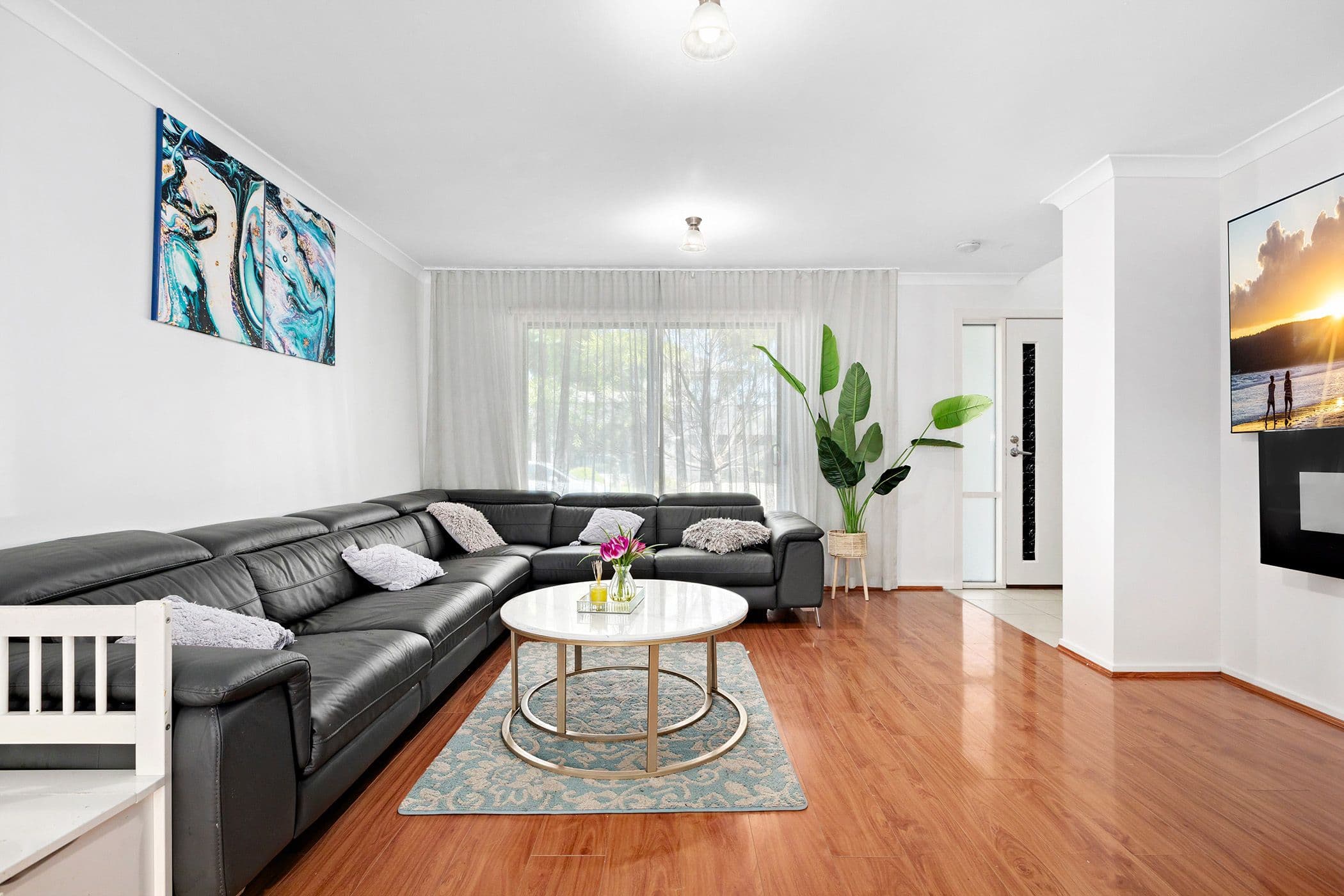 13 Bayside Avenue, North Haven, North Haven - Thumbnail 2