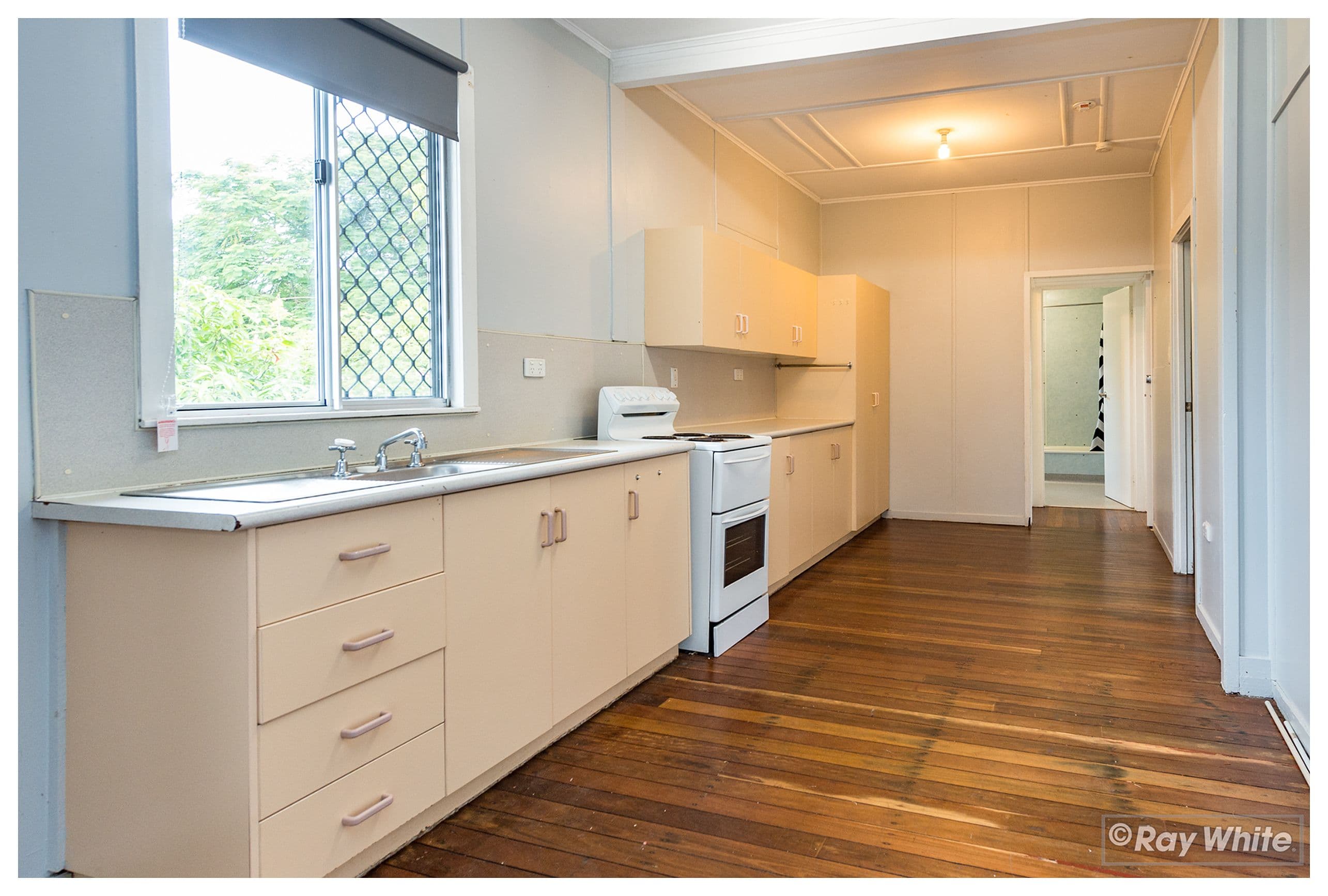188 Elphinstone Street, Berserker QLD 4701, Berserker - Thumbnail 2