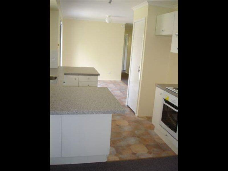 40 Nursery Avenue, RUNCORN QLD 4113, Runcorn - Thumbnail 8