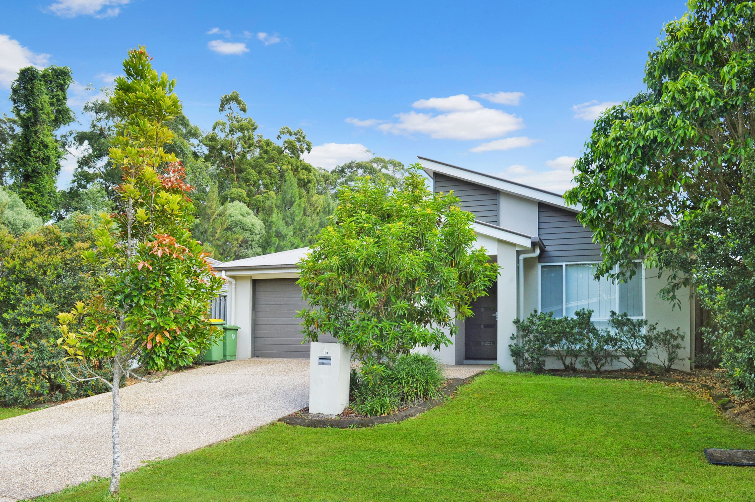 16 Lapwing Circuit, Beerwah QLD 4519, Beerwah - Thumbnail 2