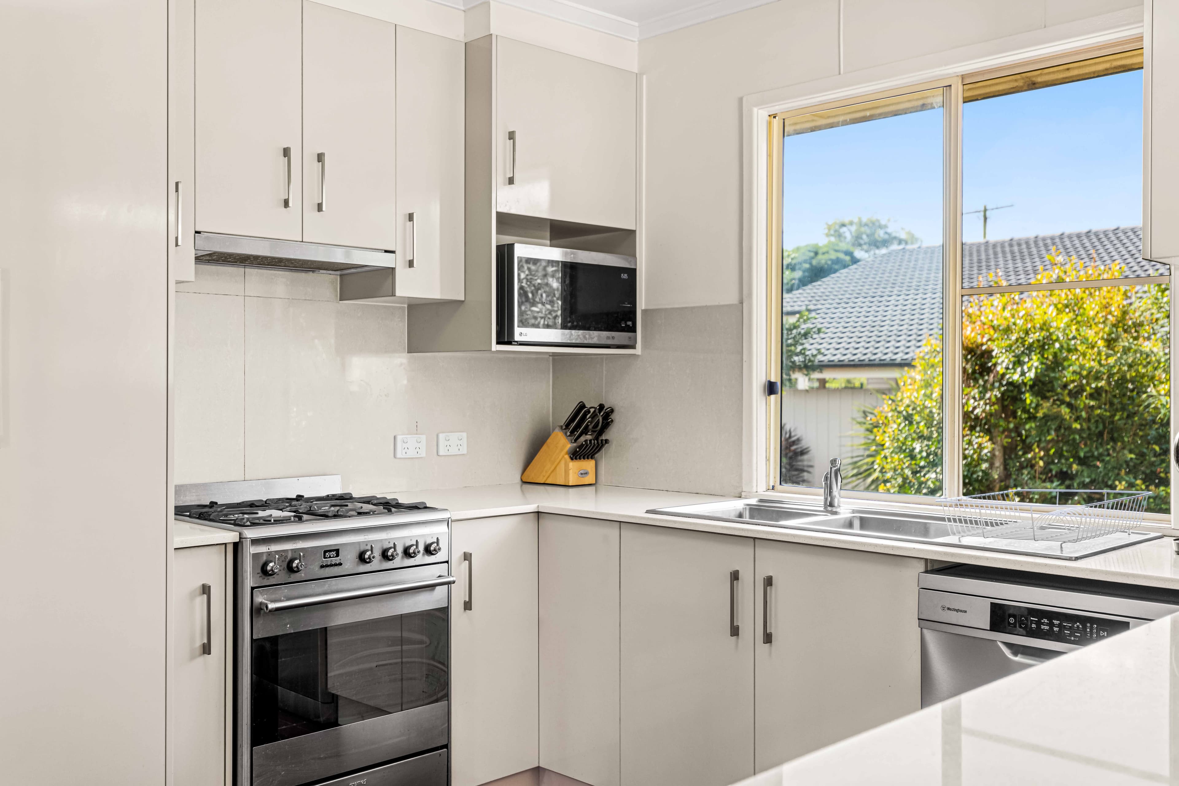 42 McCafferty Street, Wilsonton QLD 4350, Wilsonton - Thumbnail 4