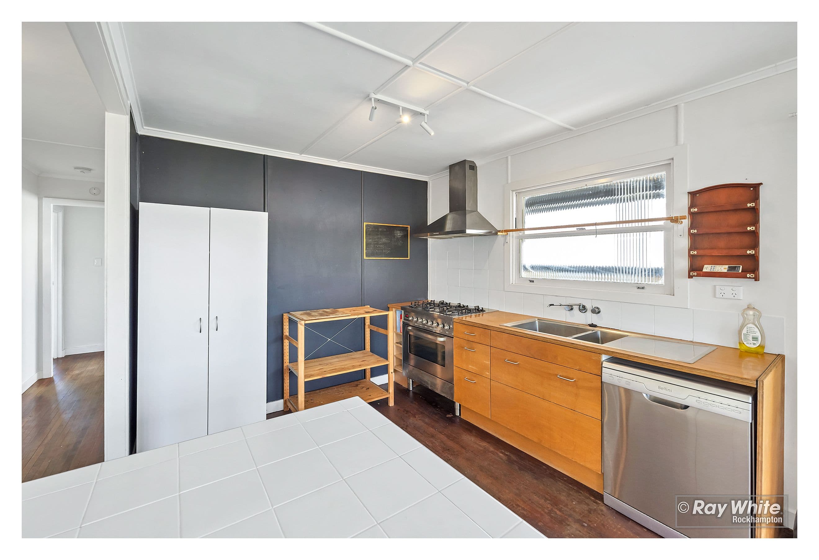 17 Bradford Street, West Rockhampton QLD 4700, West Rockhampton - Thumbnail 4