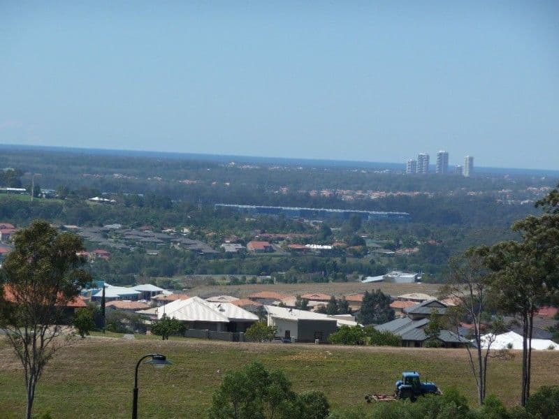 32 Codrington Circuit, PACIFIC PINES QLD 4211, Pacific Pines - Thumbnail 3