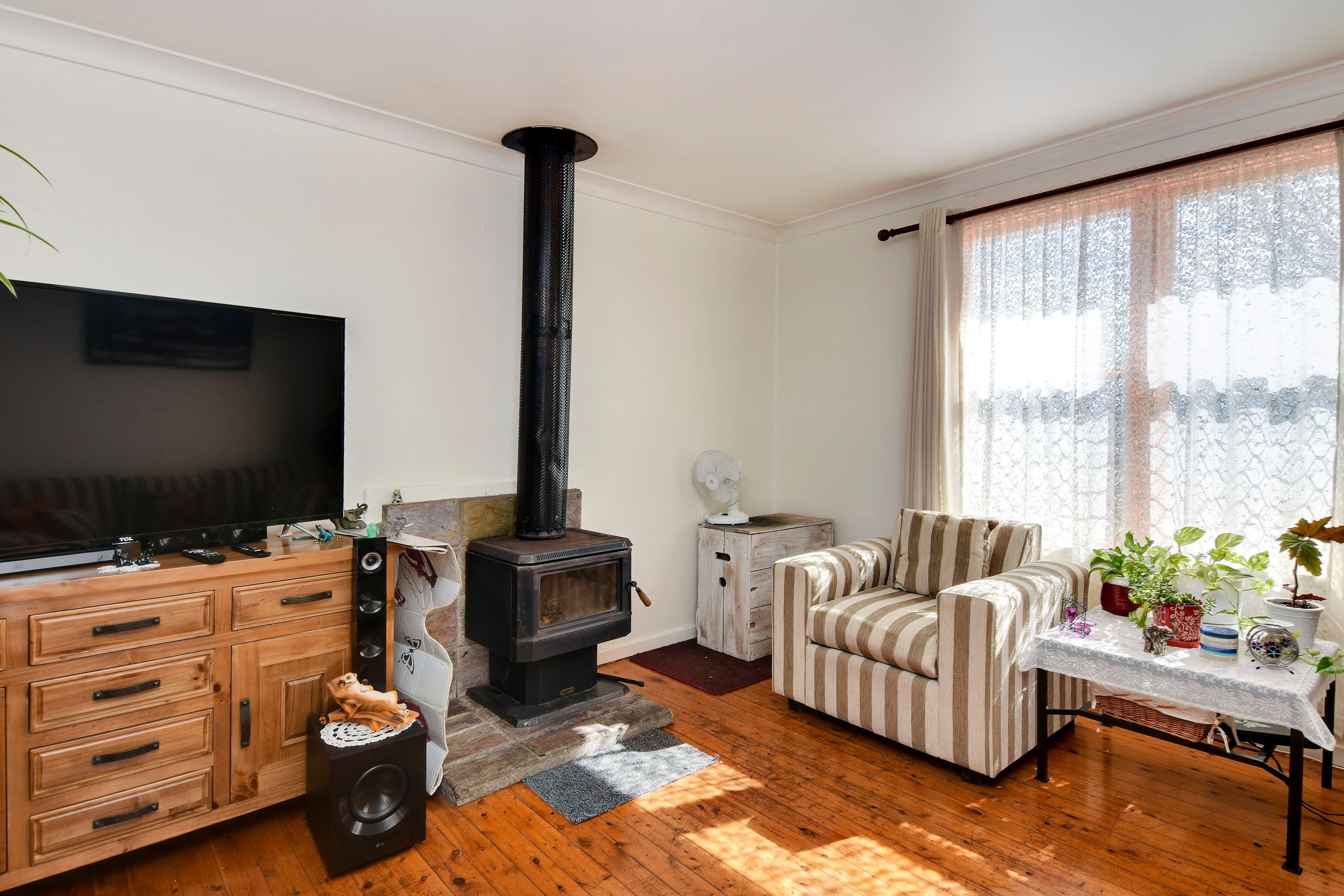 129 Naas Street, Tenterfield - Thumbnail 2