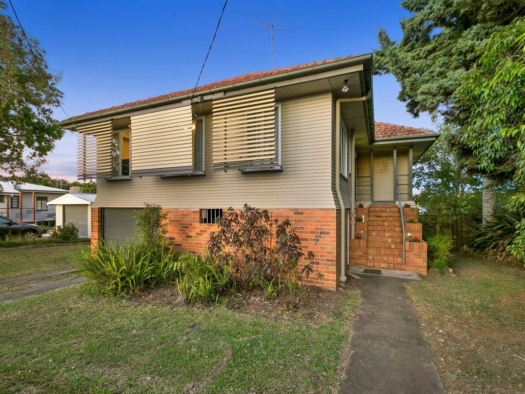 10 Waller Street, Mount Gravatt QLD 4122, Mount Gravatt - Image 1