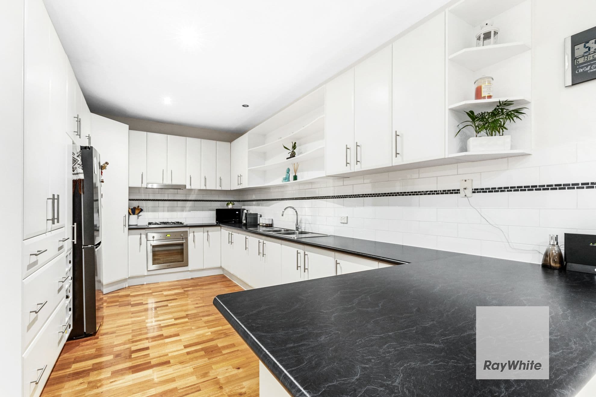65 Allenby Road, Hillside VIC 3037, Hillside - Thumbnail 4