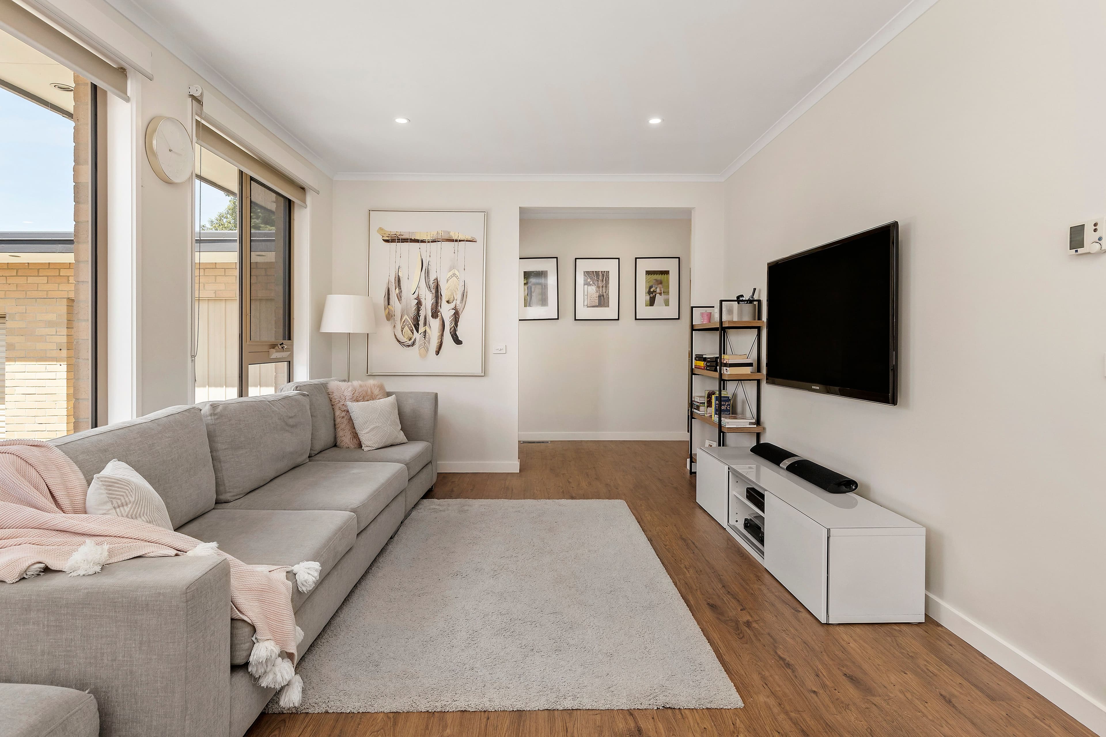 6 Adrienne Crescent, Mount Waverley VIC 3149, Mount Waverley - Thumbnail 2