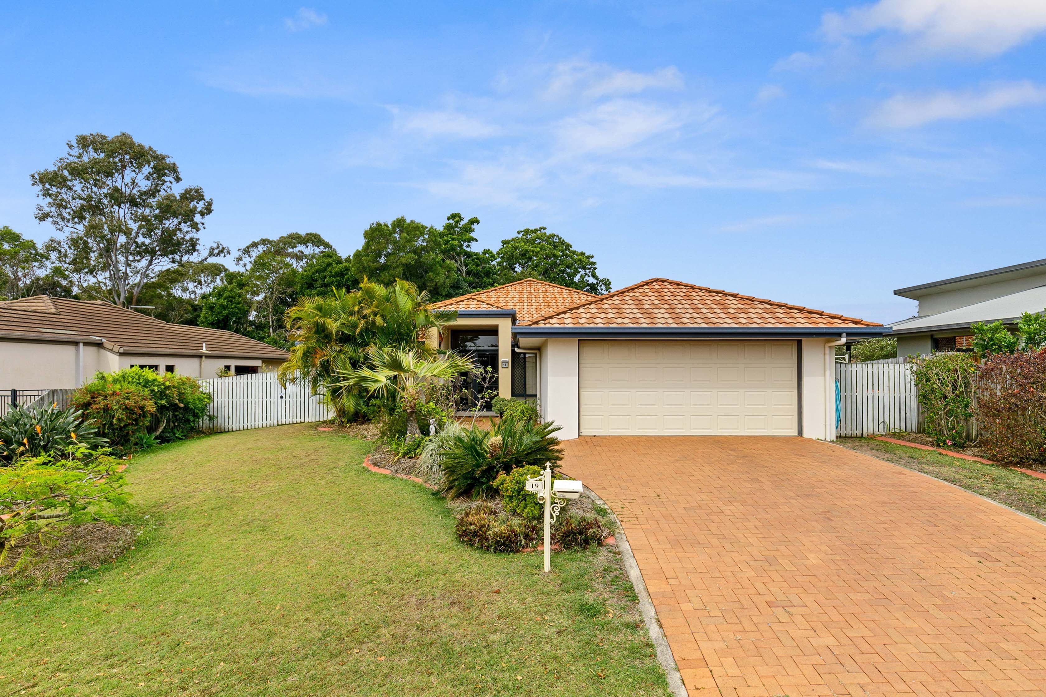 19 Rochester Court, Urraween QLD 4655, Urraween - Image 1