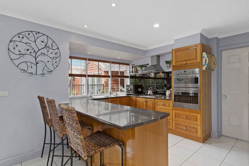 28 Wyndarra Crescent, DINGLEY VILLAGE VIC 3172, Dingley Village - Thumbnail 5