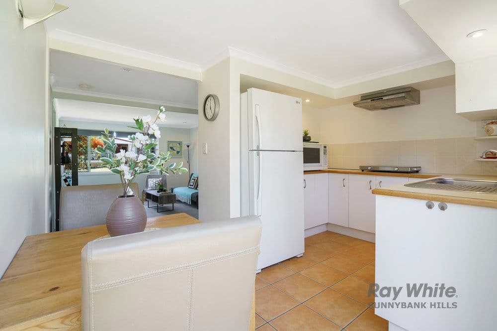 24 Coolmunda Street, Mansfield QLD 4122, Mansfield - Thumbnail 6