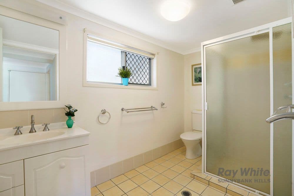 24 Coolmunda Street, Mansfield QLD 4122, Mansfield - Thumbnail 8