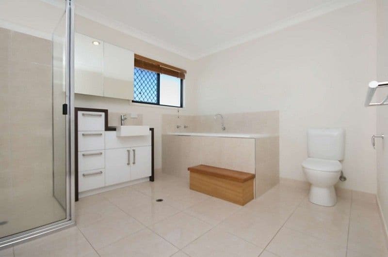 13 Knox Court, MOUNT LOUISA QLD 4814, Mount Louisa - Thumbnail 6