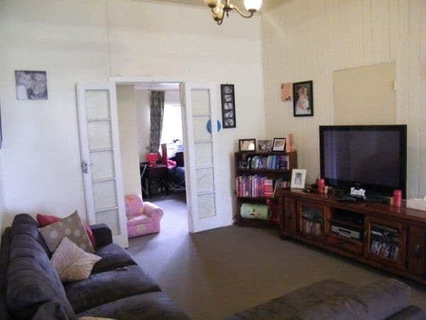 98-100 Wambo Street, CHINCHILLA QLD 4413, Chinchilla - Thumbnail 5