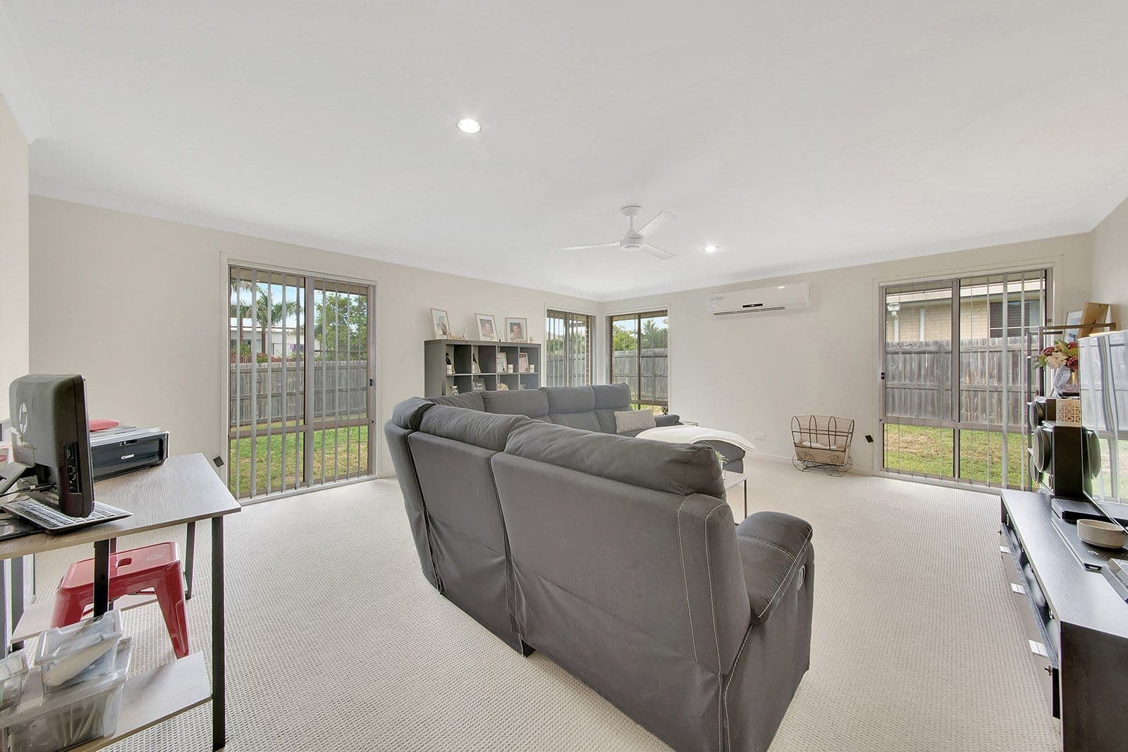 18 Daintree Boulevard, New Auckland QLD 4680, New Auckland - Thumbnail 3