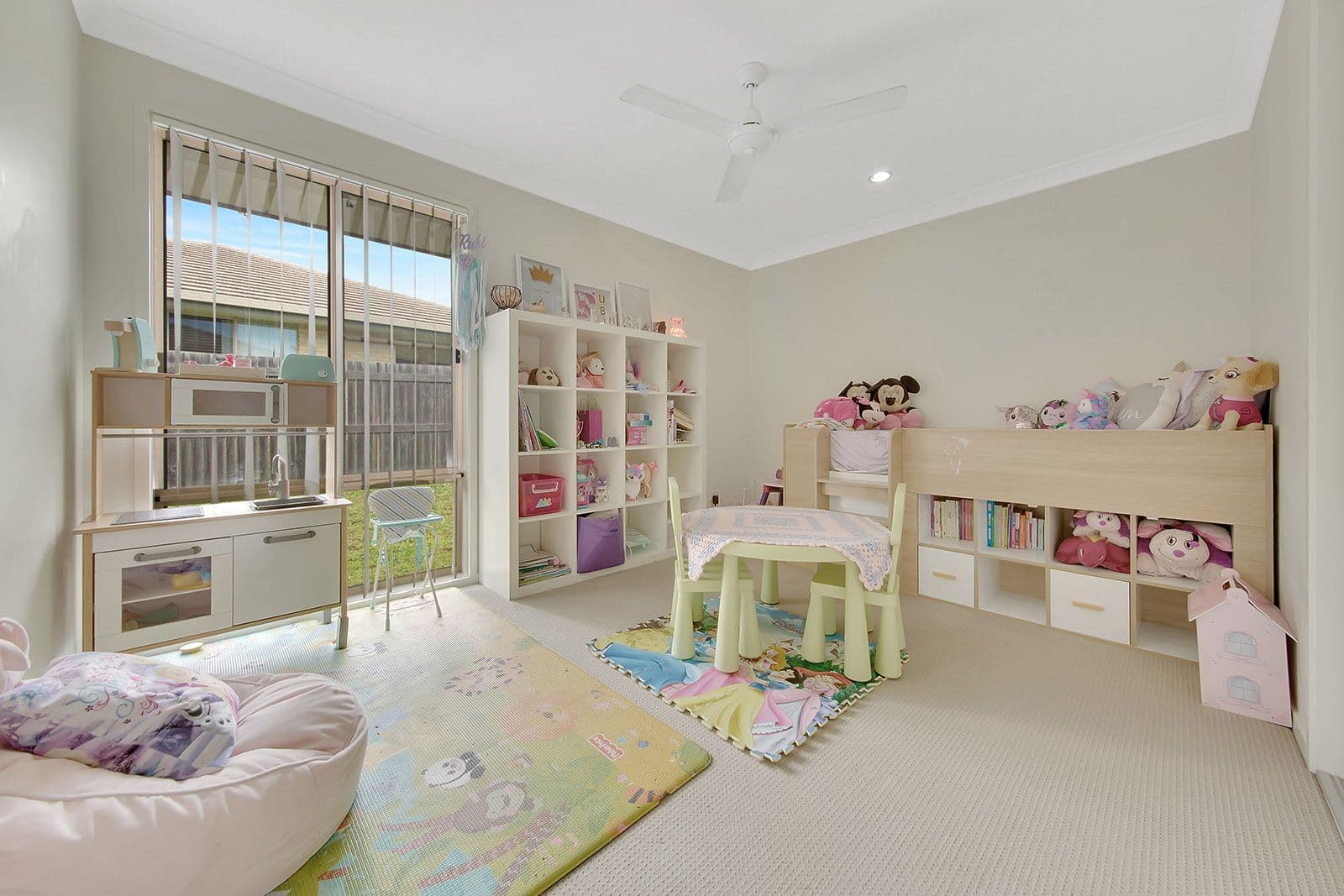 18 Daintree Boulevard, New Auckland QLD 4680, New Auckland - Thumbnail 6