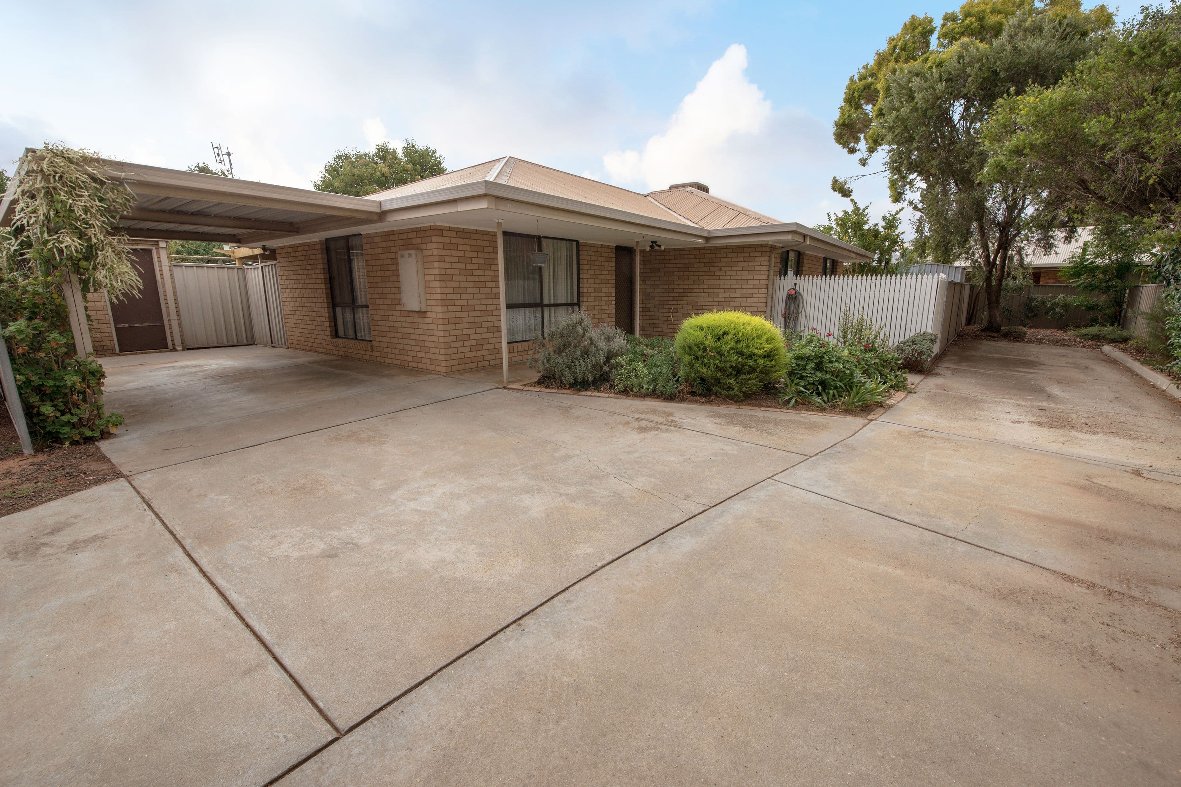 12 Poole Boulevard, Swan Hill VIC 3585, Swan Hill - Image 1