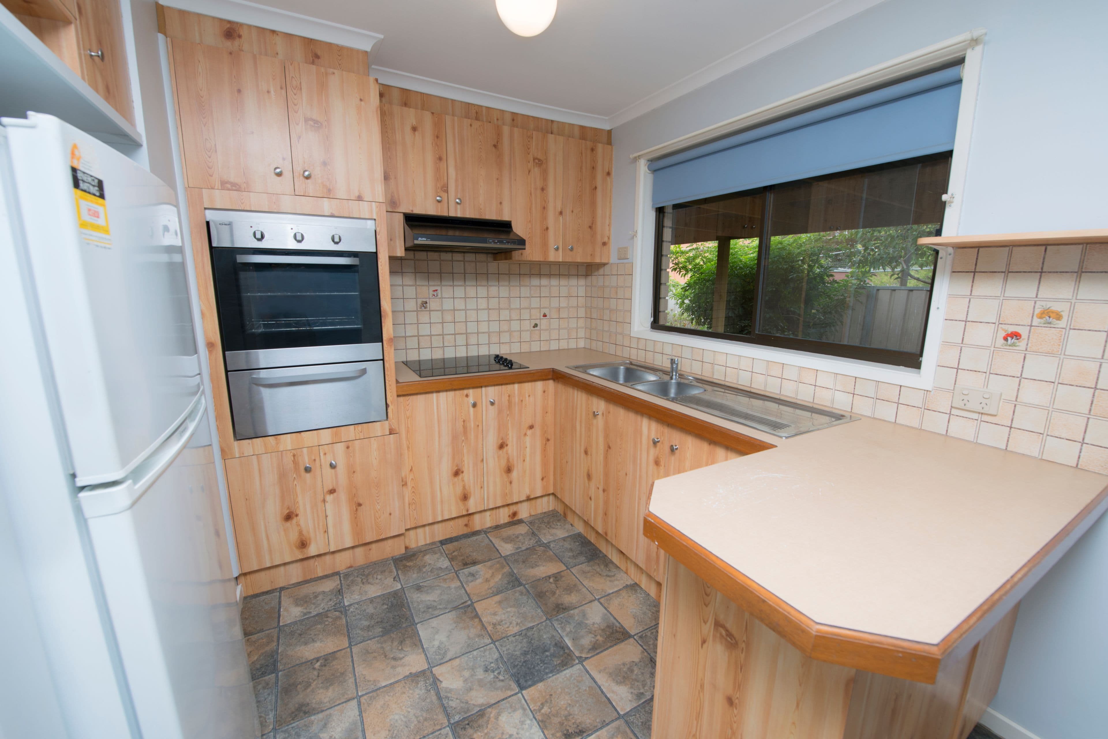 12 Poole Boulevard, Swan Hill VIC 3585, Swan Hill - Thumbnail 4