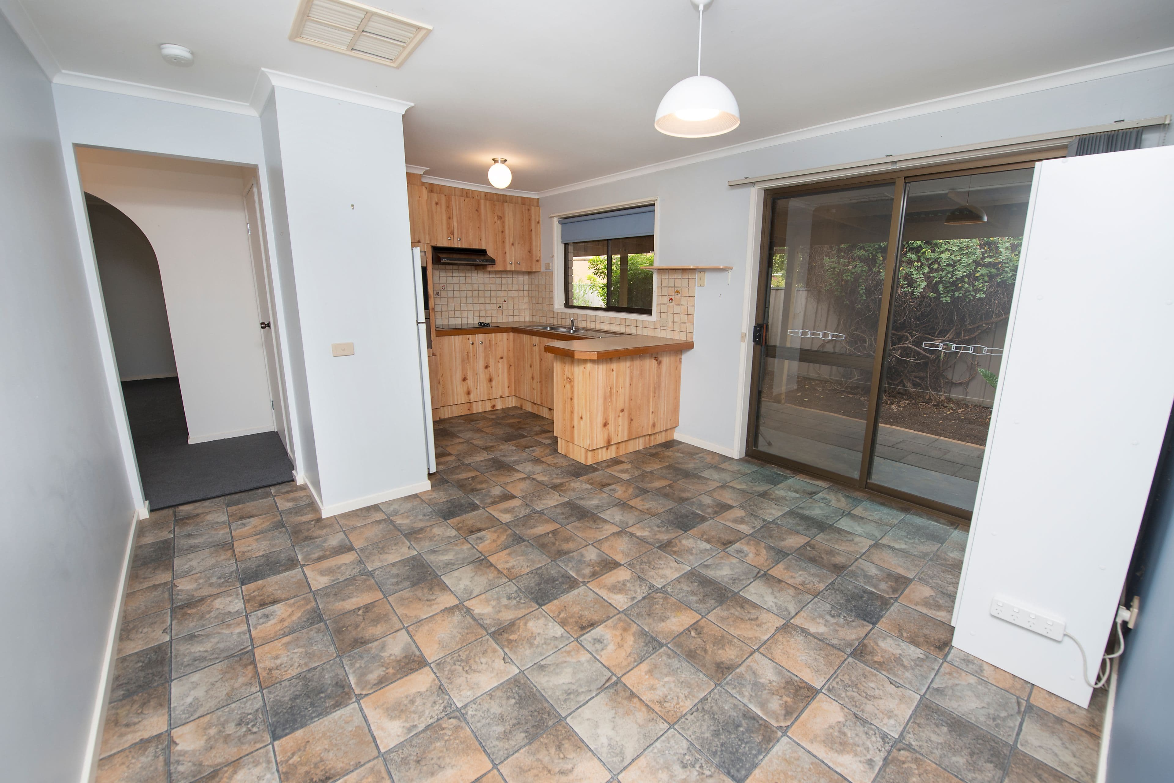 12 Poole Boulevard, Swan Hill VIC 3585, Swan Hill - Thumbnail 5