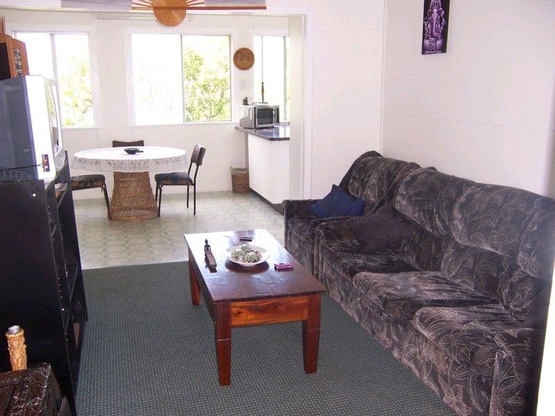 8 Cathne Street, YEPPOON QLD 4703, Yeppoon - Thumbnail 7
