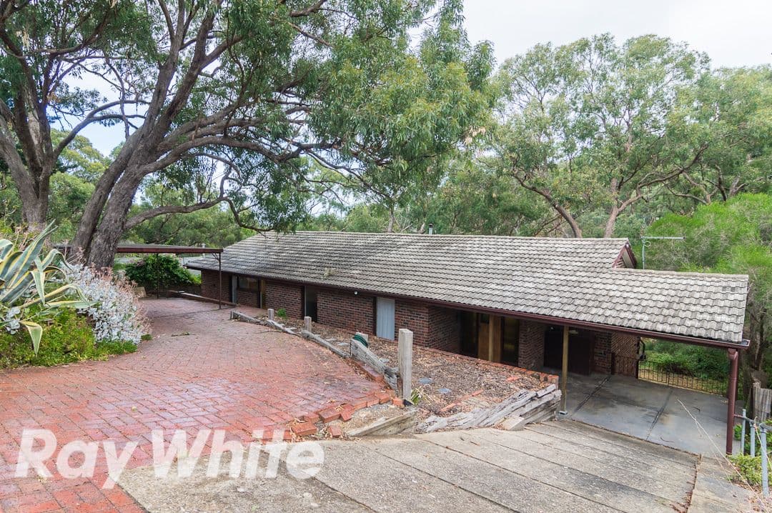 5 Douglas Street, Eden Hills SA 5050, Eden Hills - Thumbnail 2