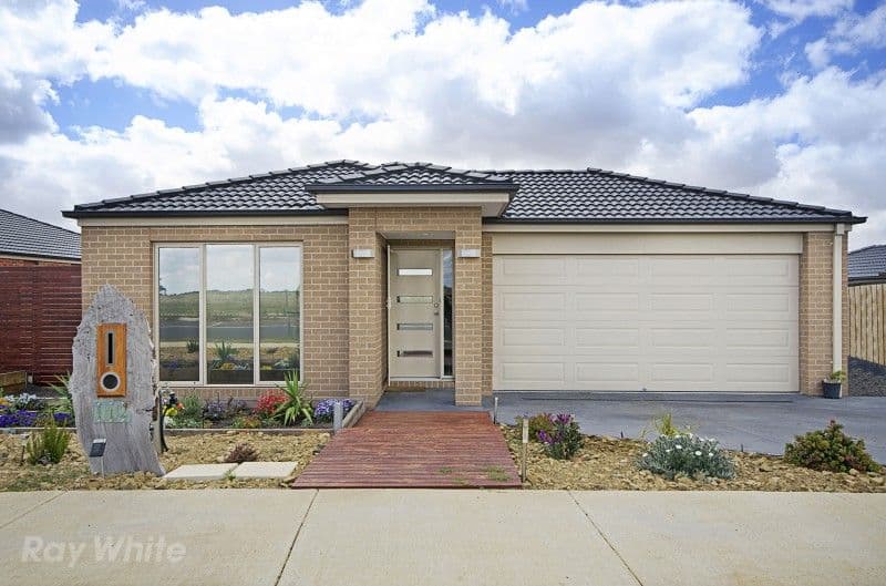 112 Moreillon Boulevard, Bannockburn VIC 3331, Bannockburn - Image 1