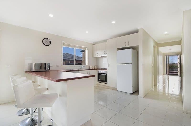 112 Moreillon Boulevard, Bannockburn VIC 3331, Bannockburn - Thumbnail 2