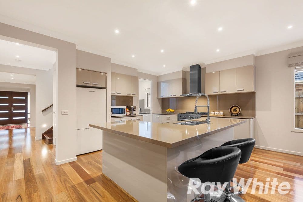 4 Romoly Drive, Forest Hill VIC 3131, Forest Hill - Thumbnail 4