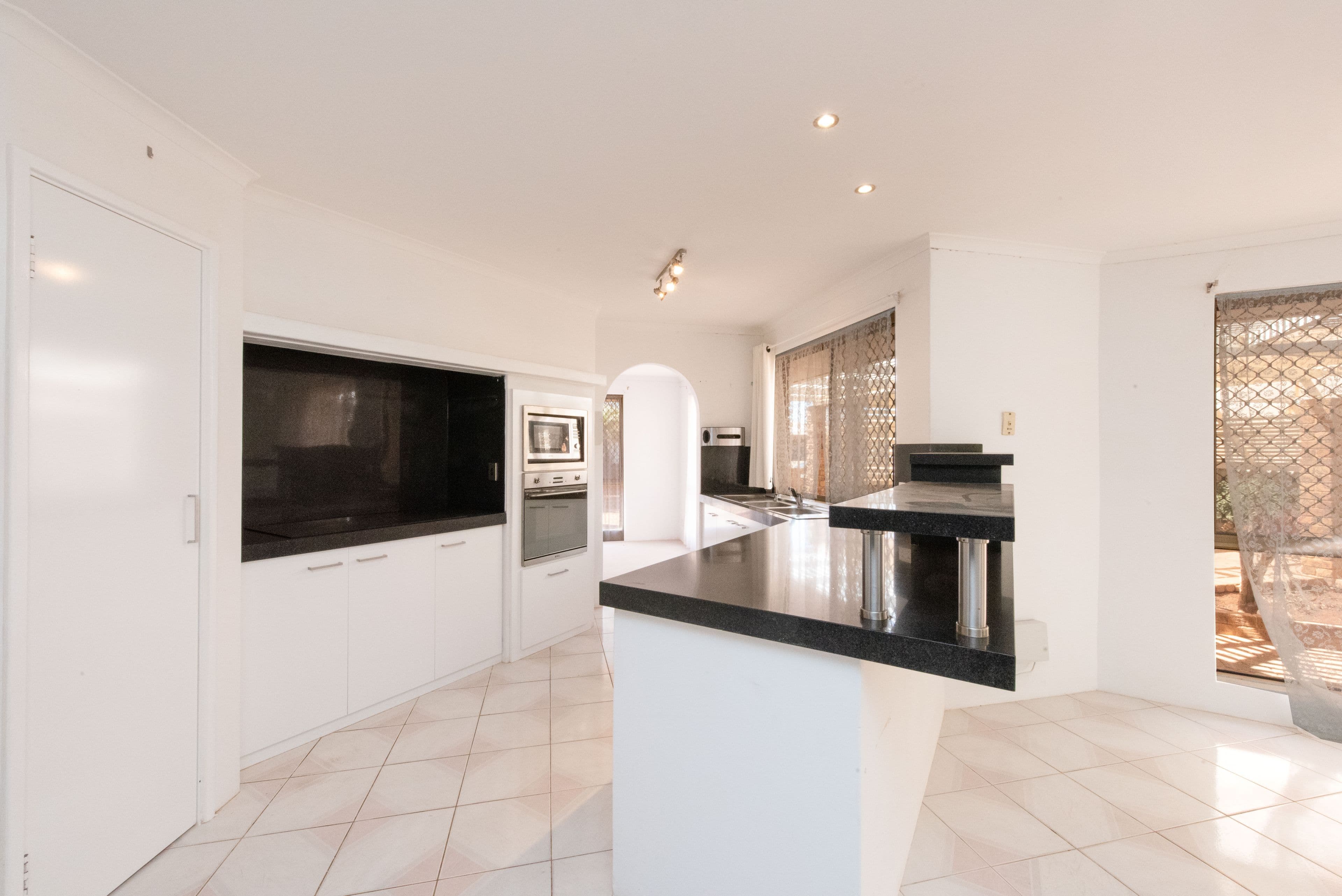137 Glendinning Road, Tarcoola Beach WA 6530, Tarcoola Beach - Thumbnail 4