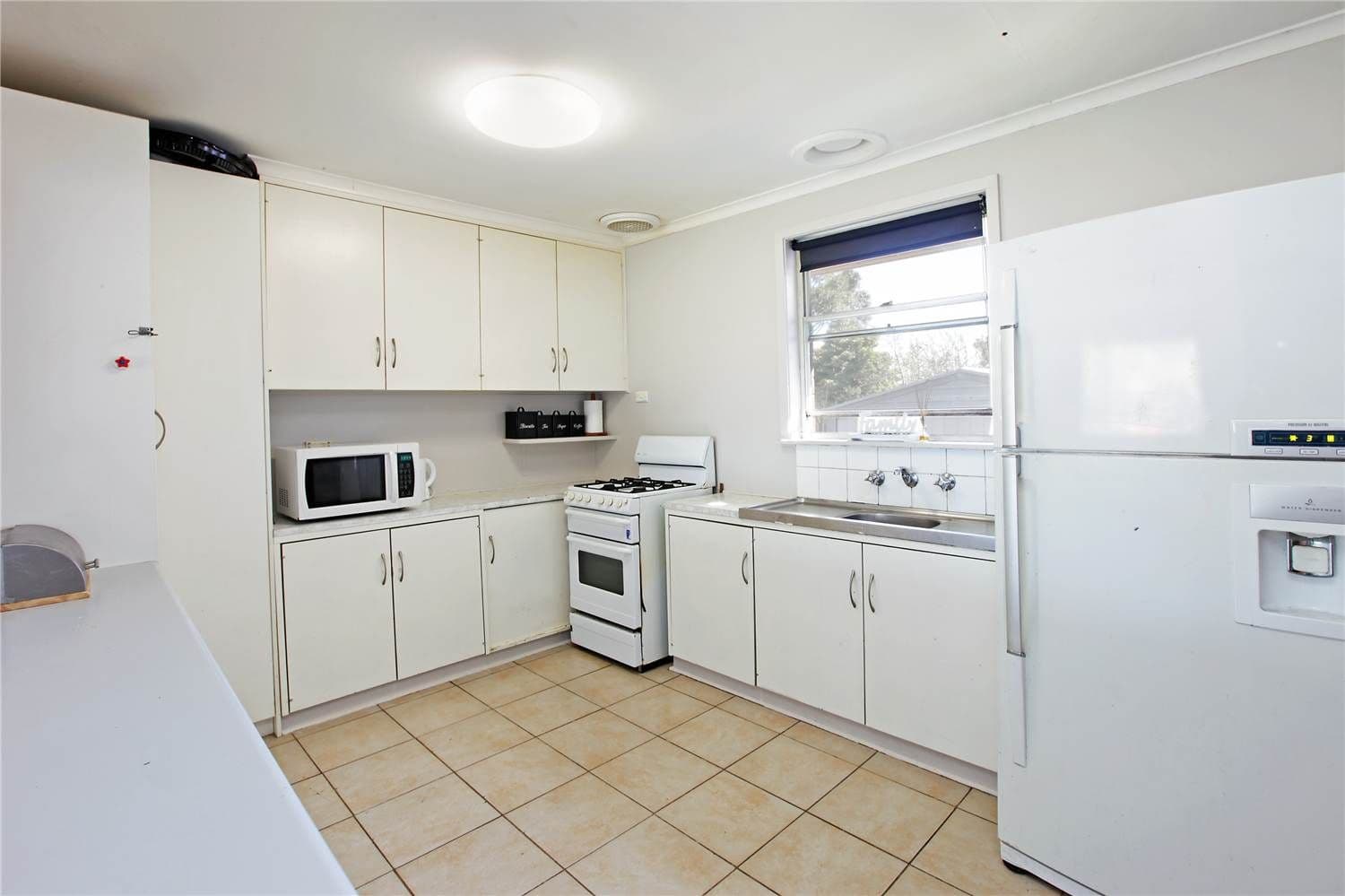 17 Macedon Avenue, CORIO VIC 3214, Corio - Image 1