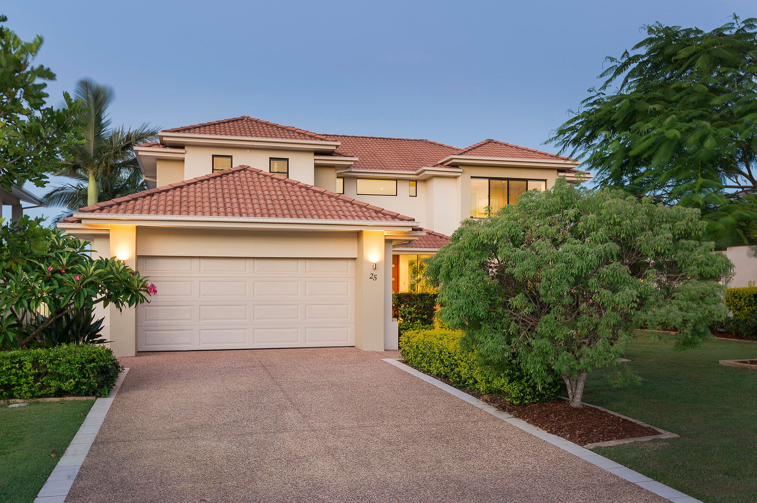 25 Sabrina Avenue, Helensvale QLD 4212, Helensvale - Thumbnail 3