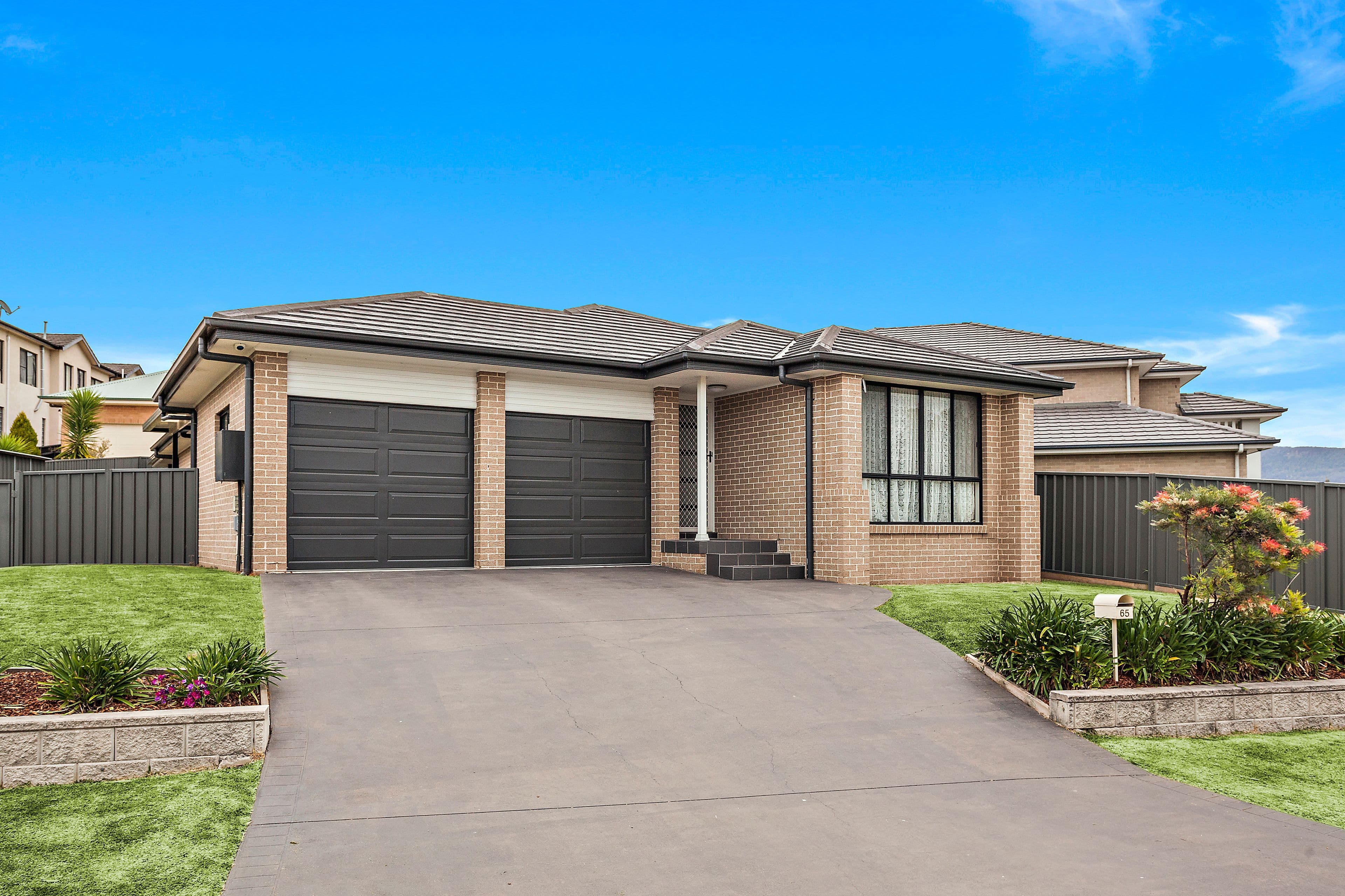 65 Rondanella Drive, Kanahooka - Image 1