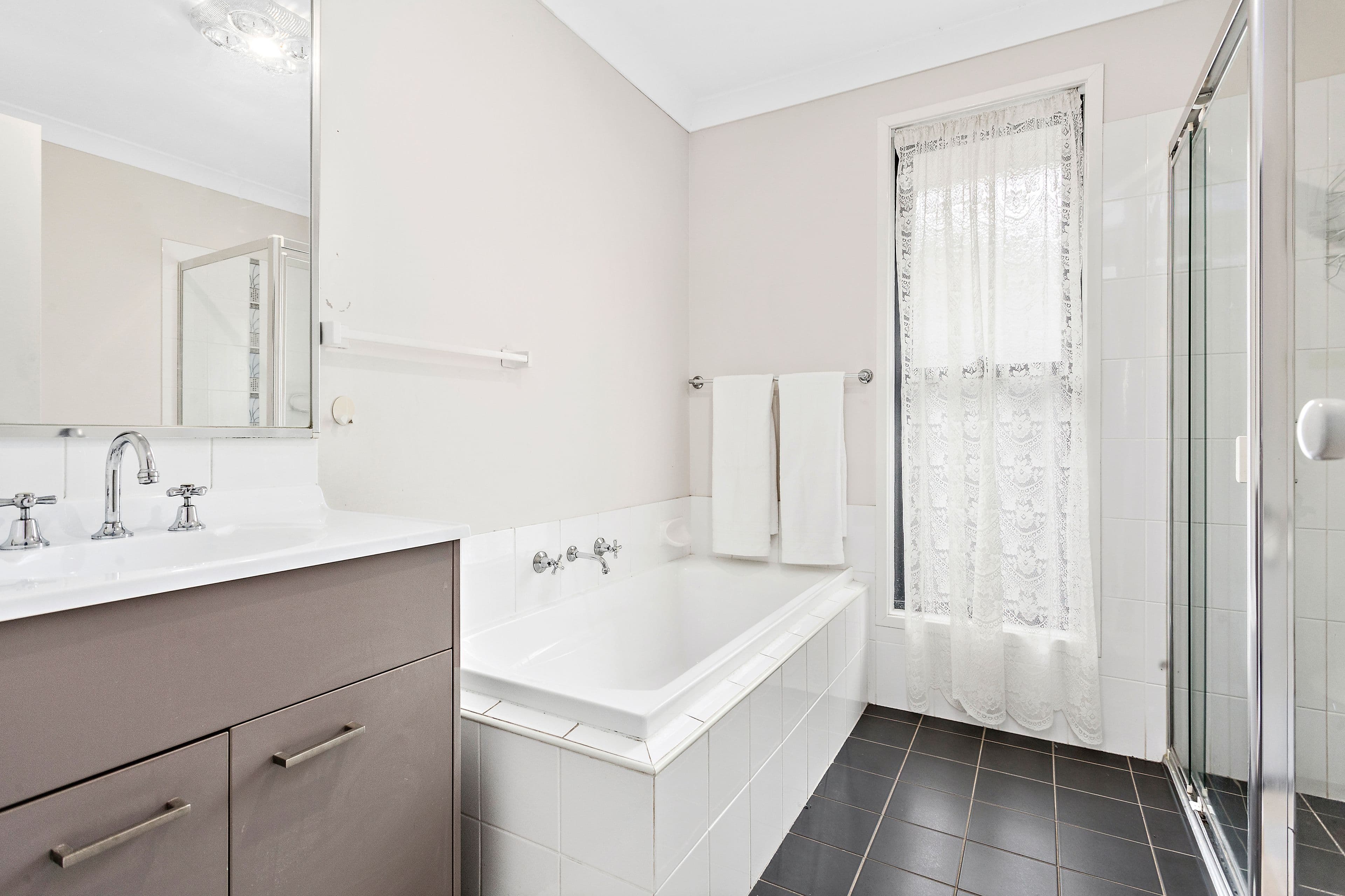 65 Rondanella Drive, Kanahooka - Thumbnail 6