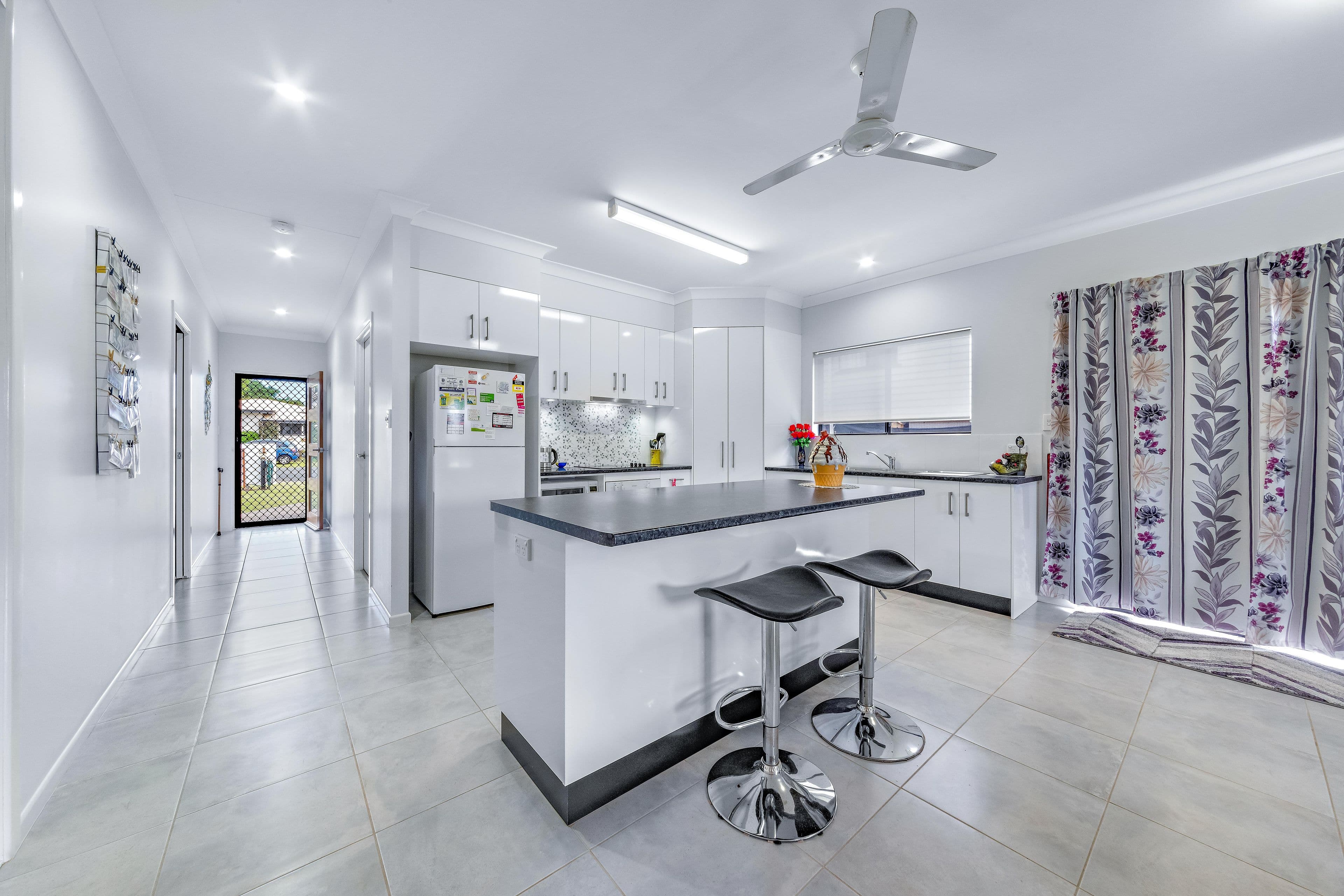 15 Telia Street, Proserpine QLD 4800, Proserpine - Thumbnail 3