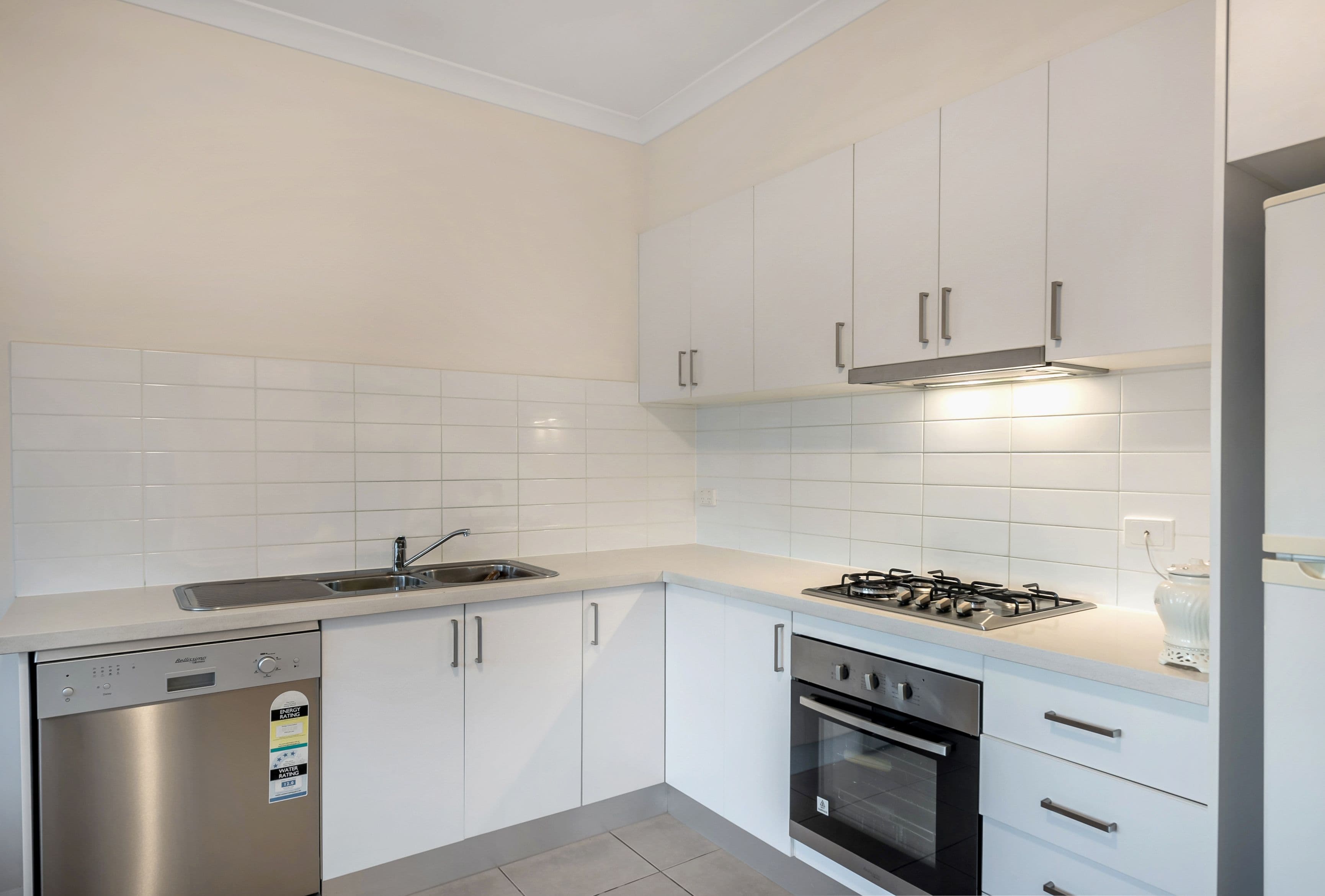 16 Allendale Avenue, Wollert VIC 3750, Wollert - Thumbnail 3