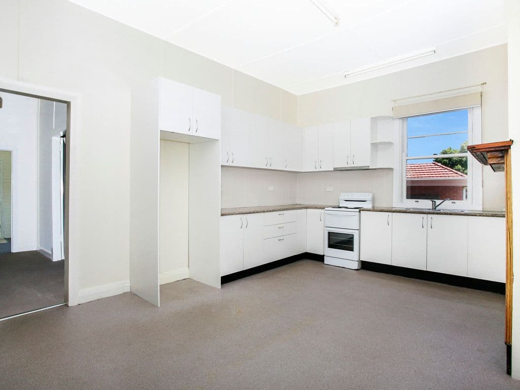 19 Barnsbury Grove, Bexley North NSW 2207, Bexley North - Thumbnail 2
