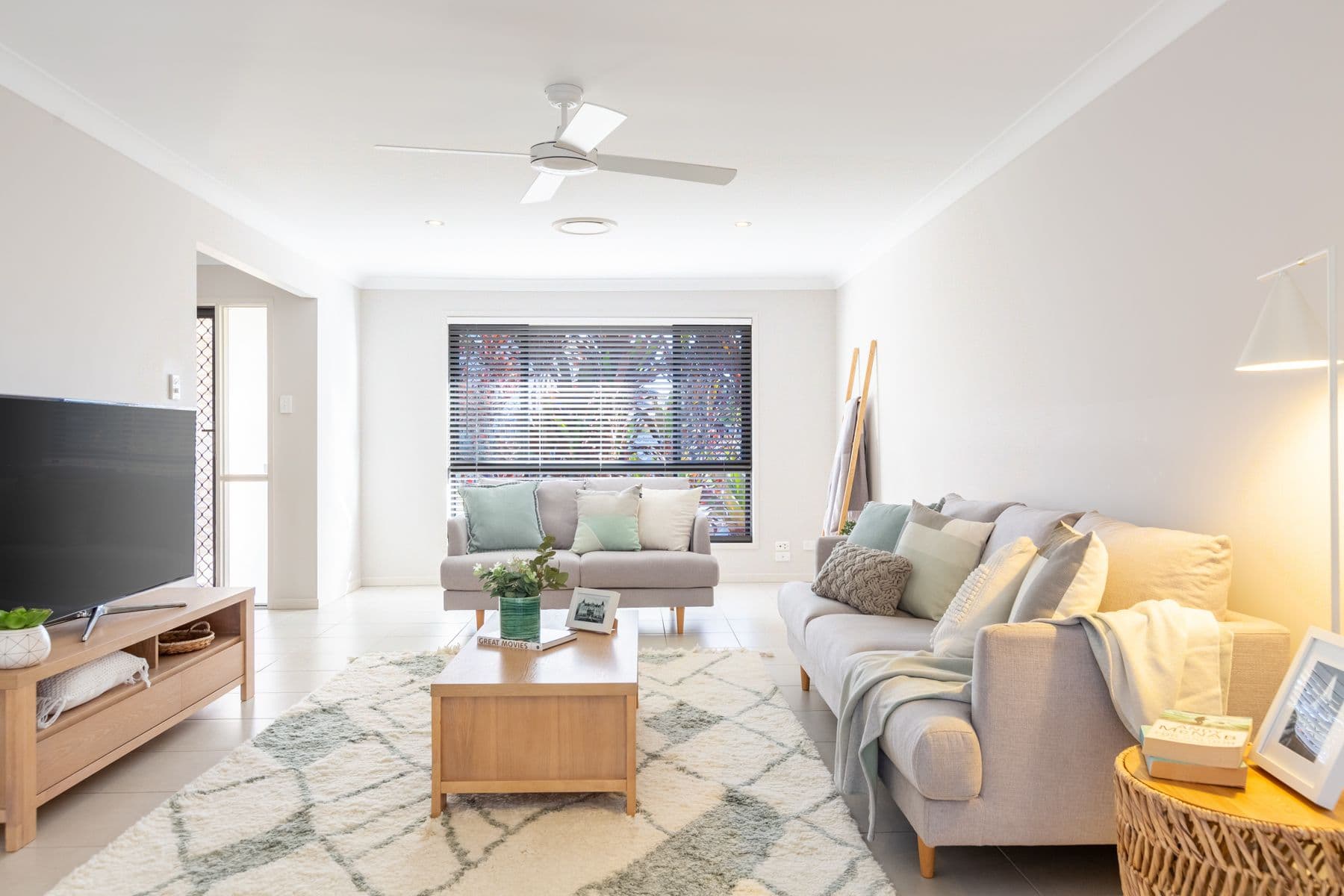 1 Caspian Parade, Warner QLD 4500, Warner - Thumbnail 2
