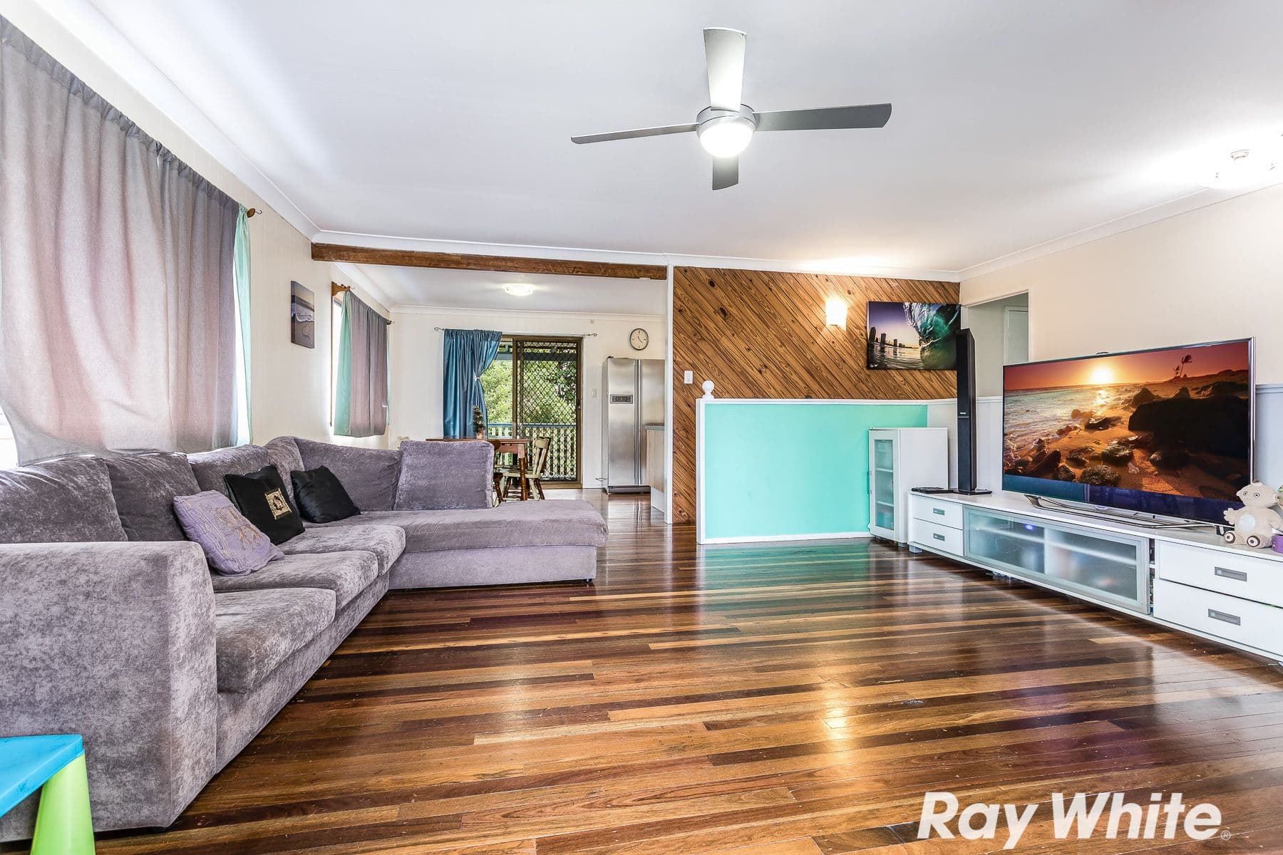 60 Diamond Avenue, Kallangur QLD 4503, Kallangur - Thumbnail 3