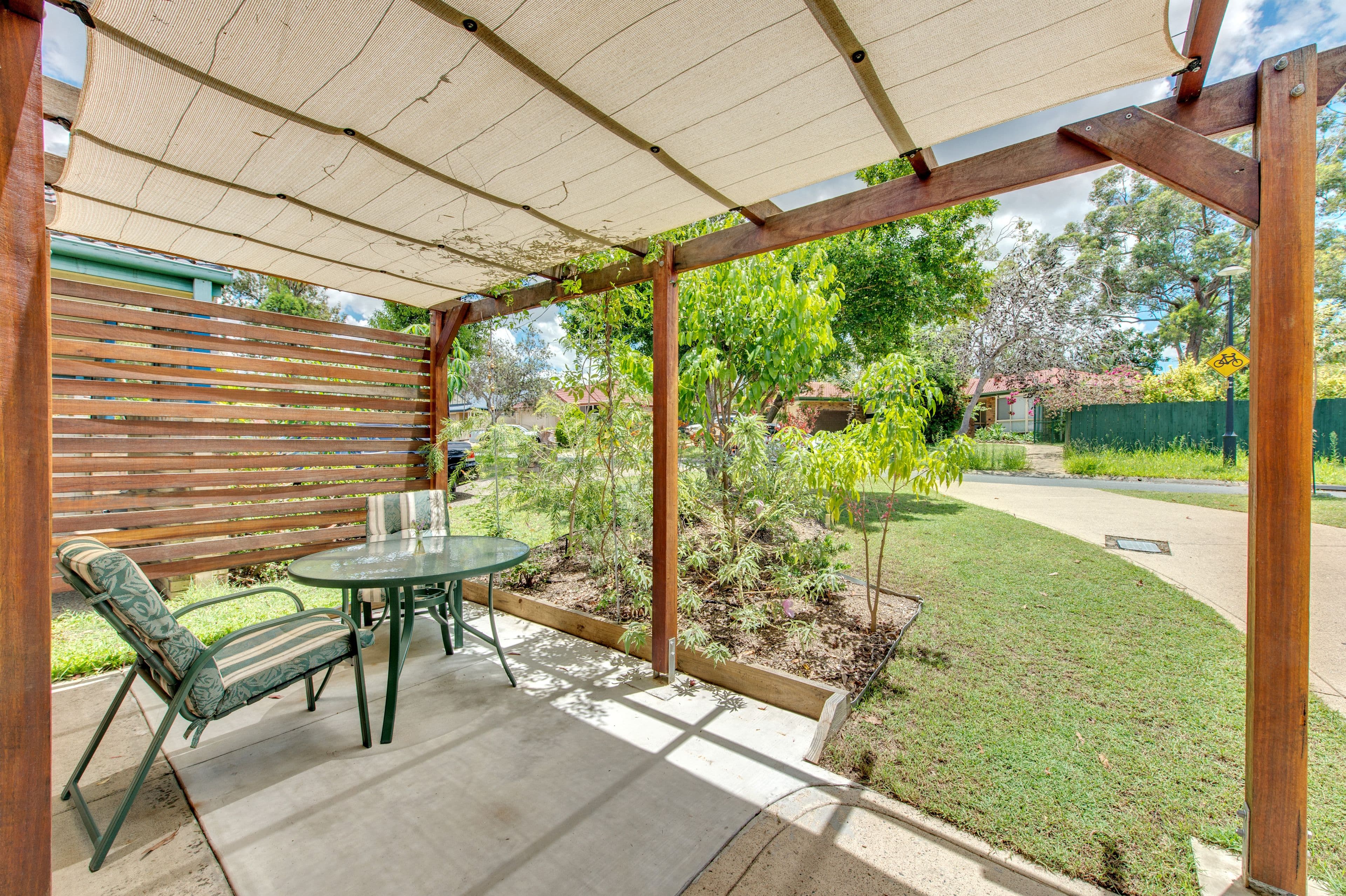 41 Teasel Crescent, Forest Lake QLD 4078, Forest Lake - Thumbnail 2