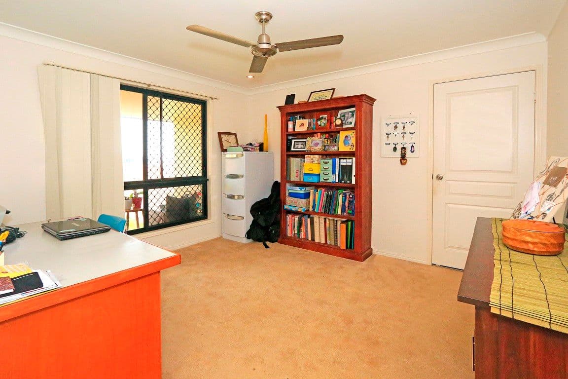 15 Skyline Drive, Norman Gardens QLD 4701, Norman Gardens - Thumbnail 4
