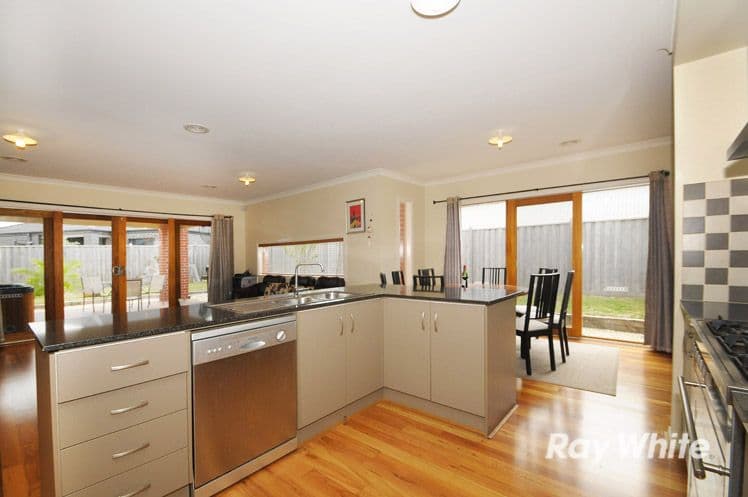 61 Melington Drive, LYNDHURST VIC 3975, Lyndhurst - Thumbnail 2